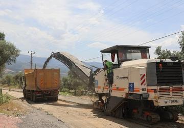 Başkan Çerçioğlu'ndan Kuyucak'ta Yol Yenileme Çalışması