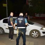 ADIYAMAN (PHA) - Murat KAYIŞ - Adıyaman Emniyet Müdürlüğü, kent merkezinde huzur ve güvenliğin sağlanması amacıyla “Huzurlu Sokaklar” genel asayiş uygulamasını gerçekleştirdi.