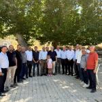ADIYAMAN (PHA) - Muharrem ayı vesilesiyle anlamlı bir etkinliğe daha imza atan AK Parti Adıyaman İl Başkanı Faruk Bülent Kablan ve il yönetim kurulu üyeleri, Adıyaman’ın Şeybor ziyaretinde düzenlenen aşure programına kat...