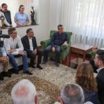 ADIYAMAN (PHA) - Murat KAYIŞ – Cumhuriyet Halk Partisi (CHP) Genel Başkanı Özgür Özel, partisinin “Millet İradesine Sahip Çıkıyor” mitingleri kapsamında Adıyaman’da düzenlenen 36’ncı halk buluşmasında konuştu.