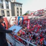 ADIYAMAN (PHA) - Murat KAYIŞ – Cumhuriyet Halk Partisi (CHP) Genel Başkanı Özgür Özel, partisinin “Millet İradesine Sahip Çıkıyor” mitingleri kapsamında Adıyaman’da düzenlenen 36’ncı halk buluşmasında konuştu.