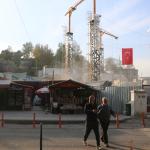 ADIYAMAN (PERRE) - Şeriban ÖZÇAKMAK - Adıyaman'ın sembollerinden biri olan tarihi Ulu Cami'nin restorasyon çalışmaları sürerken, çevredeki esnaf yoğun toz bulutları nedeniyle zor durumda kaldığını dile getirdi.