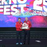 İSTANBUL (PHA) - Cumhurbaşkanı ve AK Parti Genel Başkanı Recep Tayyip Erdoğan, Atatürk Havalimanı’nda düzenlenen TEKNOFEST 2025 programında yaptığı konuşmada, milli teknoloji hamlesi, savunma sanayii başarısı ve dış poli...