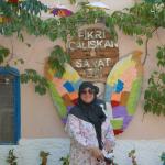 MALATYA (PHA) - Behçet ATABEK-Murat KAYIŞ - Malatya’nın Darende ilçesinde bulunan Fikri Çalışkan Sanat Evi, doğadan toplanan atık malzemelerin sanat eserine dönüştüğü, köy yaşamının, eski geleneklerin ve unutulmaya yüz t...