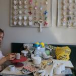 ADIYAMAN (PERRE) - Berfin GÜRBÜZ- Sibel TURAN-Öğretmenlikten çini ve seramik ustalığına uzanan yolculuğuyla dikkat çeken iş kadını ve yazar Nazan Taştan Yapıcı, deprem sonrası hobisini nasıl mesleğe dönüştürdüğünü, giriş...