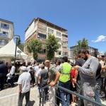 ADIYAMAN (PHA) - Murat KAYIŞ – Vakıflar Genel Müdürlüğü tarafından düzenlenen geleneksel aşure programı, Adıyaman’da Cuma Namazı çıkışında vatandaşların yoğun ilgisiyle gerçekleştirildi.