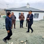 ADIYAMAN (PERRE) - Şeriban ÖZÇAKMAK - Adıyaman'ın Tut ilçesinde yapımı tamamlanan Öğütlü Köyü Deprem Konutları'nı ziyaret eden Tut İlçe Kaymakamı Celal Güngör, altyapı çalışmalarını sahada inceleyerek yetkililerden bilgi...