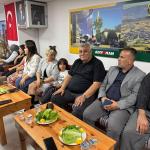 ADIYAMAN (PERRE) - Şeriban ÖZÇAKMAK - Gazeteci, yazar ve şair Fahrettin Çelik, Adana'da yaşayan Adıyamanlılarla bir araya gelerek söyleşi gerçekleştirdi, kitaplarını imzaladı.