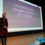 ADIYAMAN (PERRE) - Şeriban ÖZÇAKMAK - Adıyaman Üniversitesi ile Adıyaman Eğitim ve Araştırma Hastanesi iş birliğinde, Dünya Diyabet Günü kapsamında düzenlenen etkinlikte diyabetli çocuklar ve aileleri çeşitli atölye çalı...