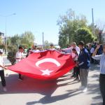 ADIYAMAN (PHA) - Gazi Mustafa Kemal Atatürk’e Gazi unvanı ve Mareşal rütbesi verilmesinin yıl dönümü, Adıyaman’da çelenk sunumu, saygı duruşu ve İstiklal Marşı ile anıldı.
