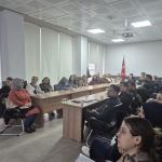 ADIYAMAN (PERRE) - Şeriban ÖZÇAKMAK - Adıyaman İl Sağlık Müdürlüğü başkanlığında yapılan İl Kanser Kontrol Danışma Kurulu Toplantısı'nda, kanser farkındalığını artırmaya yönelik çalışmalar ve tarama hedefleri ele alındı.