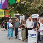 ADIYAMAN (PHA) - DEM Parti Adıyaman İl Eş Başkanları Mehmet Bayır ve Gönül Şahin, DEM Parti Adıyaman İl Örgütü tarafından açılan “Barış istiyoruz” imza kampanyası için kurulan standı ziyaret etti.