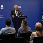 ANKARA (PHA) - Anahtar Parti Sözcüsü Fuat Geçen, tutuklu bulunan Belediye Başkanları ile ilgili yargılama süreci, Cumhurbaşkanı Recep Tayyip Erdoğan’ın ABD Başkanı Trump ile Beyaz Saray’da 25 Eylül’de yapacağı görüşme, E...