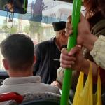 ADIYAMAN (PERRE) - Şeriban ÖZÇAKMAK - Adıyaman'da Kolej Hattı'nda sabah saatlerinde yaşanan yoğunluk nedeniyle vatandaşlar sefer sayılarının artırılmasını talep ediyor.