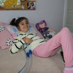 ADIYAMAN (PERRE) - Şeriban ÖZÇAKMAK-Sibel TURAN - Adıyaman'ın Gölbaşı ilçesinde yaşayan SMA Tip-1 hastası 10 yaşındaki İkranur Alsat'ın Dubai'de uygulanacak gen tedavisi için başlatılan Adıyaman Valiliği onaylı yardım ka...