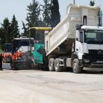 ADIYAMAN (PERRE) - Sibel TURAN- Adıyaman'da, altyapı çalışmaları tamamlanan Karaali Caddesi'nde asfalt serimine başladı.