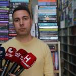 ADIYAMAN (PERRE) - Berfin GÜRBÜZ-Murat KAYIŞ - Öğretmen ve sahaf İlyas Çetinkaya, kaleme aldığı "Çilek Kız" adlı çocuk kitabının kısa sürede yoğun ilgi gördüğünü belirterek, eserin edebiyat dünyasında bir ilk olarak tari...