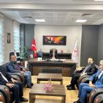 ADIYAMAN (PERRE) - Sağlık-Sen Adıyaman Şube Başkanı Yakub Çelik, beraberindeki yönetim kurulu üyeleriyle birlikte Adıyaman İl Sağlık Müdürlüğü'ndeki birimleri ziyaret ederek sağlık çalışanlarının talep ve isteklerini din...