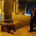 ADIYAMAN (PHA) - Adıyaman’ın Besni ilçesinde iki kişi arasında çıkan tartışma silahlı kavgaya dönüştü.