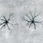 ADIYAMAN (PERRE) - Musa GÜRBÜZ - Adıyaman'ın Çelikhan ilçesinde kış aylarında donan Çat Barajı Gölü'nde, havaların ısınmasıyla birlikte buz tabakasının çözülmeye başlaması sonucu "aneiforma" olarak adlandırılan dikkat çe...