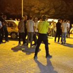 ADIYAMAN (PHA) - Adıyaman’ın Besni ilçesinde iki kişi arasında çıkan tartışma silahlı kavgaya dönüştü.