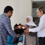 ADIYAMAN (PERRE) - Sibel TURAN-Kahta Kaymakamı Muhammed Üsame Soysal, anneler günü dolayısıyla şehit annelerine ziyarette bulundu.