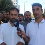 ADIYAMAN (PHA) - Adıyaman Köyevleri Projesi’nde çalışan ve 5 aydır maaşlarını alamayan inşaat işçileri Çevre, Şehircilik ve İklim Değişikliği Adıyaman İl Müdürlüğü binası önünde basın açıklaması yaptı.