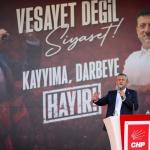 ANKARA (PHA) - CHP Genel Başkanı Özgür Özel, partisinin Ankara Tandoğan Meydanı’nda düzenlediği “Vesayet Değil Siyaset!
