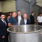 ADIYAMAN (PHA) - Adıyaman ilinin Merkez ilçesine bağlı Sarıharman Köyü’nde, tarımsal üretim desenini her geçen gün artıran Adıyaman'da, Adalet Bakanlığı İş Yurtları tarafından işletilecek Tarım Mükemmeliyet Merkezi hizme...