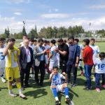 ADIYAMAN (PERRE) - Şeriban ÖZÇAKMAK - Kahta Belediyespor U-15 Takımı, Adıyaman U-15 Ligi'nde şampiyon olarak bölge şampiyonasında mücadele etme hakkı kazandı.