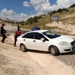ADIYAMAN (PERRE) - Şeriban ÖZÇAKMAK - Adıyaman'ın Besni ilçesinde iki otomobilin çarpışması sonucu meydana gelen trafik kazasında 3 kişi yaralandı.
