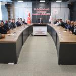 ADIYAMAN (PERRE) - Sibel TURAN-Adıyaman Muhtarlar Federasyonu Başkanı Abdülkadir Geylani Taş ve yönetim kurulu üyeleri, İl Sağlık Müdürü Prof.