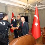 ADIYAMAN (PHA) - Şeriban ÖZÇAKMAK – 30 Ağustos Zafer Bayramı, Adıyaman’da Valilik bahçesinde düzenlenen törenle kutlandı.
