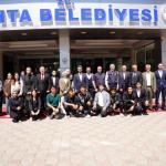 ADIYAMAN (PERRE) - Şeriban ÖZÇAKMAK - Gençlik ve Spor Bakanlığı Müşaviri, Sivil Toplum Merkez Üssü (STMÜ) Başkanı ve STK Uzmanı Ömer Faruk Terzi, Kahta'da gençlerle bir araya gelerek Gençlik Meclisi çalışmalarını yerinde...