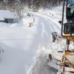 SAKARYA (PERRE) - Hasan GÜLER - Akyazı'da etkili olan kar yağışının ardından Akyazı Belediyesi ekipleri, ilçe genelinde karla mücadele çalışmalarını aralıksız sürdürüyor.