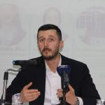 ADIYAMAN (PERRE) - (Sibel TURAN-Berfin GÜRBÜZ) - Genç Nesiller Derneği, Adıyaman Barosu ve Türkiye Petrolleri Ortaokulu iş birliğinde düzenlenen mesleki tanıtım etkinliği kapsamında, baroya bağlı genç avukatlar ortaokul...