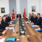 ADIYAMAN (PERRE) - Şeriban ÖZÇAKMAK - Adıyaman Valisi Abdullah Küçük, göreve başlamasının ardından sürdürdüğü kurum ziyaretleri kapsamında Adıyaman İl Emniyet Müdürlüğü'nü ziyaret ederek kentte yürütülen güvenlik çalışma...