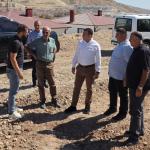 ADIYAMAN (PHA) - Gölbaşı Kaymakamı Kadir Algın, İl Genel Meclis Üyeleri ve beraberindeki heyetle birlikte inceleme ve denetlemelerde bulunmak üzere Yukarı Çöplü Köyü’nü ziyaret etti.