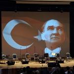 ADIYAMAN (PERRE) - (Sibel TURAN) - Adıyaman Belediyesi tarafından 8 Mart Dünya Emekçi Kadınlar Günü kapsamında konser ve resim sergisi düzenlendi.