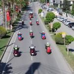 ADIYAMAN (PERRE) - Şeriban ÖZÇAKMAK-Berfin GÜRBÜZ - Adıyaman MotoFest 2026 kapsamında düzenlenen motosiklet korteji, kentte renkli görüntüler oluşturdu.
