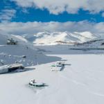 ADIYAMAN (PERRE) - (Emrah PARLAR) - Adıyaman'ın Çelikhan ilçesinde bulunan ve bölgenin önemli doğal miras alanları arasında yer alan Yüzen Adalar, etkili olan kar yağışı ve soğuk hava nedeniyle tamamen buzla kaplandı.