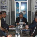 ADIYAMAN (PERRE) - Şeriban ÖZÇAKMAK- Besni Belediyesi'nde haftalık rutin istişare ve değerlendirme toplantısı gerçekleştirildi.