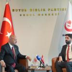 ANKARA (PERRE) - (Berfin GÜRBÜZ) - AK Parti Genel Merkezi tarafından oluşturulan Bayramlaşma Heyeti, Kurban Bayramı dolayısıyla siyasi partilere bayramlaşma ziyaretlerinde bulundu.