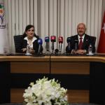 ANKARA (PERRE) - (Berfin GÜRBÜZ) - AK Parti Genel Merkezi tarafından oluşturulan Bayramlaşma Heyeti, Kurban Bayramı dolayısıyla siyasi partilere bayramlaşma ziyaretlerinde bulundu.